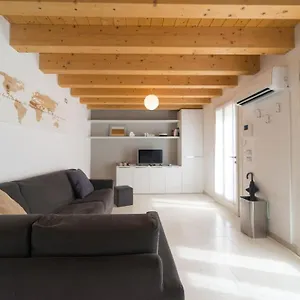 https://ca-martina-venice.hotelinveneto.com